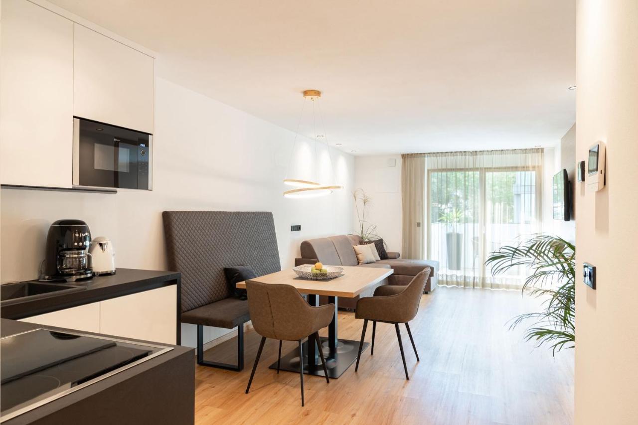 Nice Living Neue- Moderne Apartments Im Herzen Von Brixen - Kostenlose Brixencard - Ideal Fuer Familien, Paare, Geschaeftsreisende Und Allen Urlaubs Hungrigen Екстериор снимка