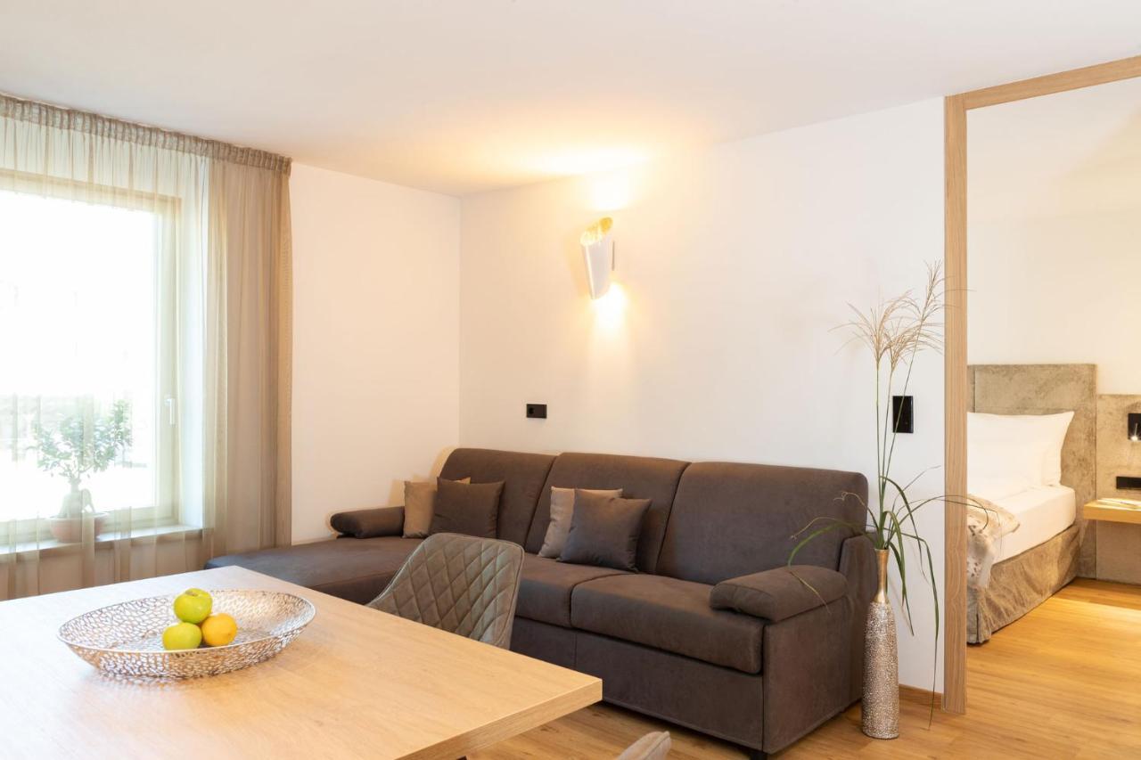 Nice Living Neue- Moderne Apartments Im Herzen Von Brixen - Kostenlose Brixencard - Ideal Fuer Familien, Paare, Geschaeftsreisende Und Allen Urlaubs Hungrigen Екстериор снимка