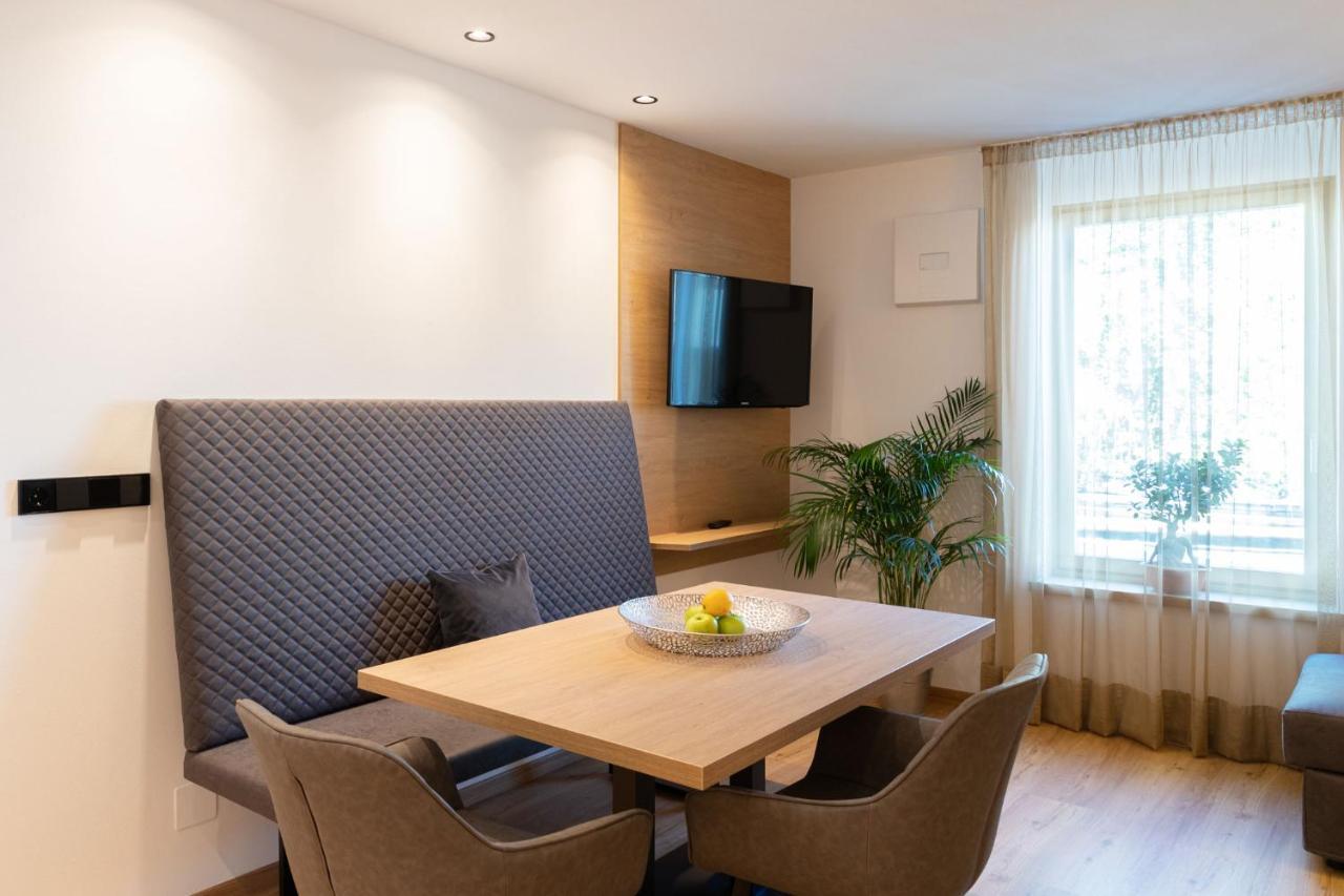 Nice Living Neue- Moderne Apartments Im Herzen Von Brixen - Kostenlose Brixencard - Ideal Fuer Familien, Paare, Geschaeftsreisende Und Allen Urlaubs Hungrigen Екстериор снимка
