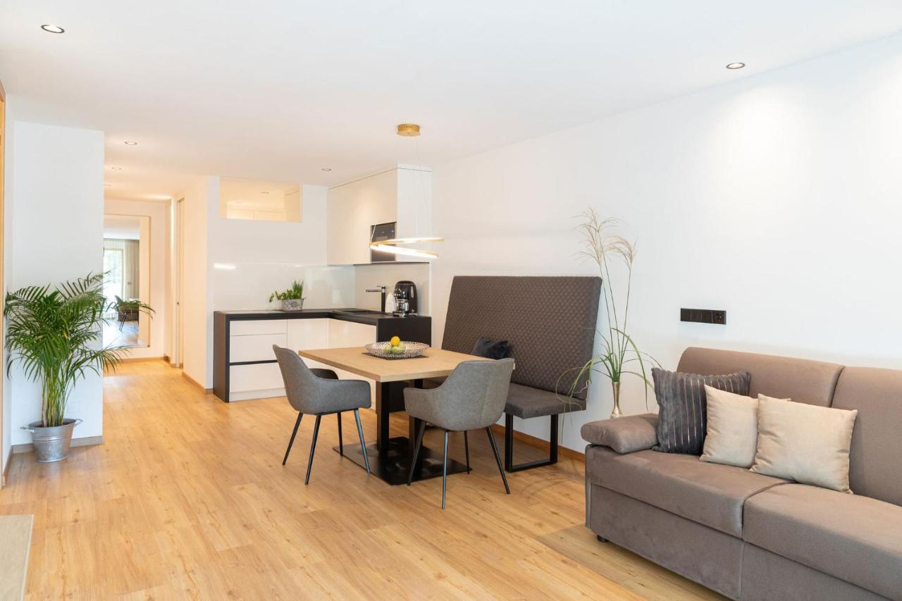 Nice Living Neue- Moderne Apartments Im Herzen Von Brixen - Kostenlose Brixencard - Ideal Fuer Familien, Paare, Geschaeftsreisende Und Allen Urlaubs Hungrigen Екстериор снимка